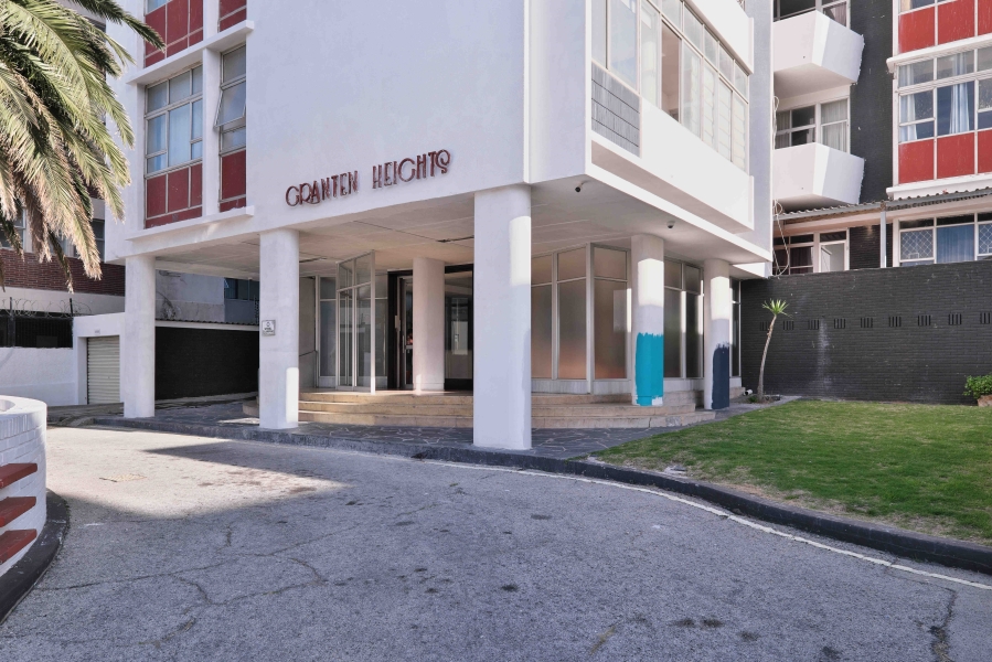 2 Bedroom Property for Sale in Humewood Eastern Cape